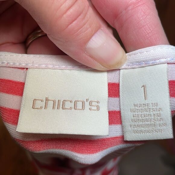 Chico’s Peek-a-boo neck swing Short sleeve top, red white stripe shirt, Medium - Picture 5 of 7